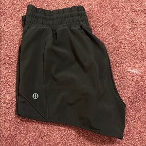 Lululemon Black Shorts Size 6